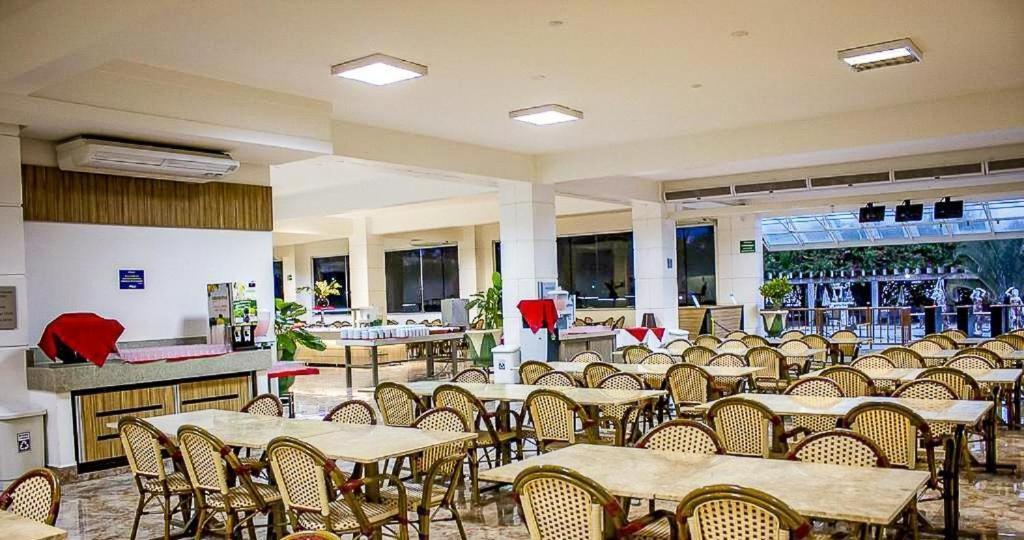 L'Acqua Diroma - Oficial - Piscinas 24 Horas Caldas Novas Exterior photo